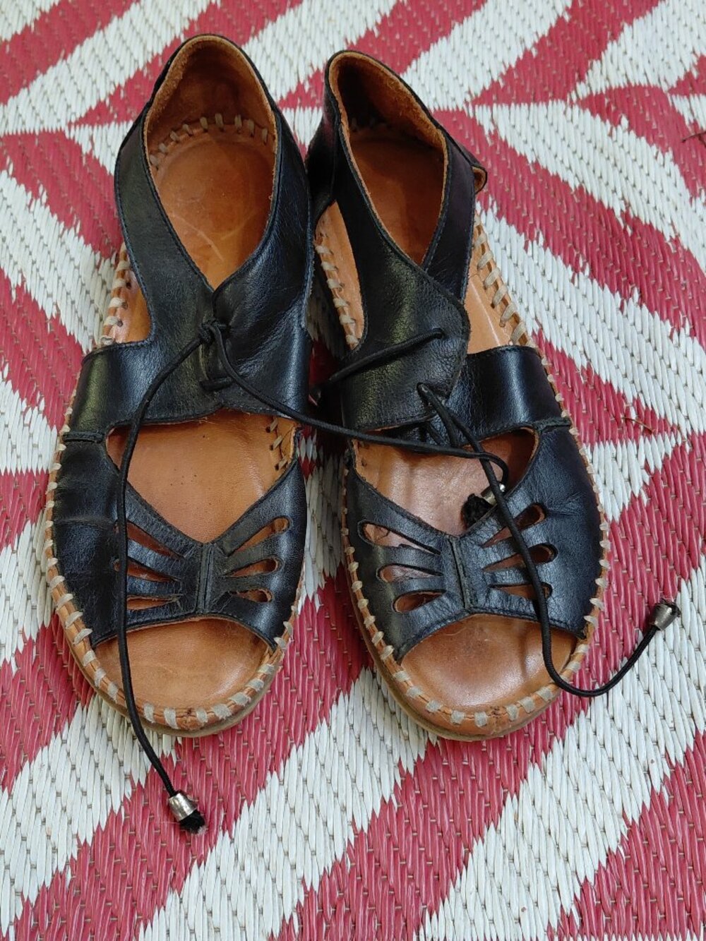 VENUS I LEATHER SANDALS